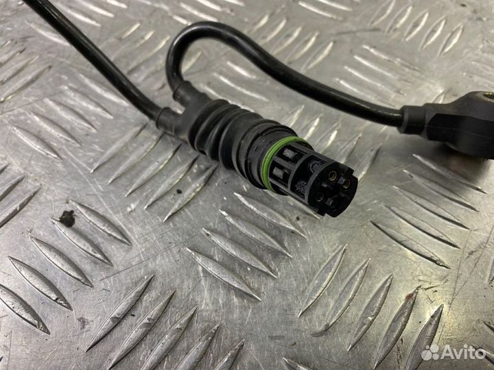 Датчик детонации Bmw 3 5 7 X5 M54B30