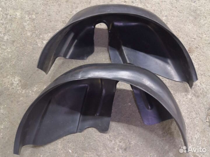 Локеры Renault Sandero Stepway 1