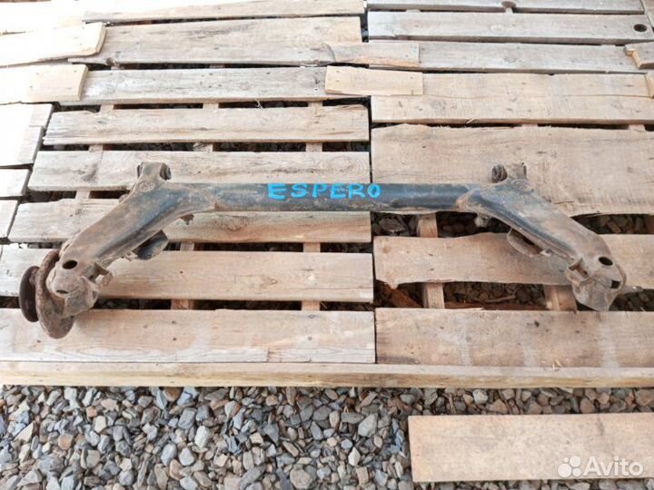 Балка задняя Daewoo Espero