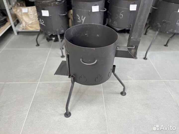 Печь (очаг) с трубой для казана 8-10 литров