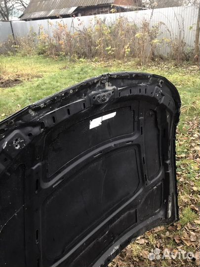 Капот BMW 3 e90