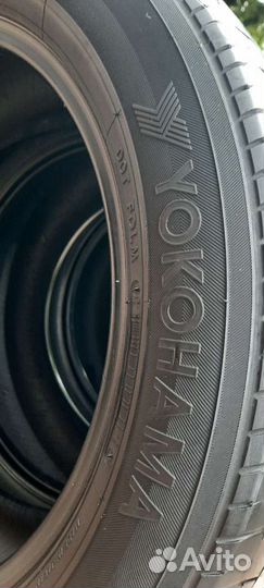 Yokohama E70B 215/55 R17 93V