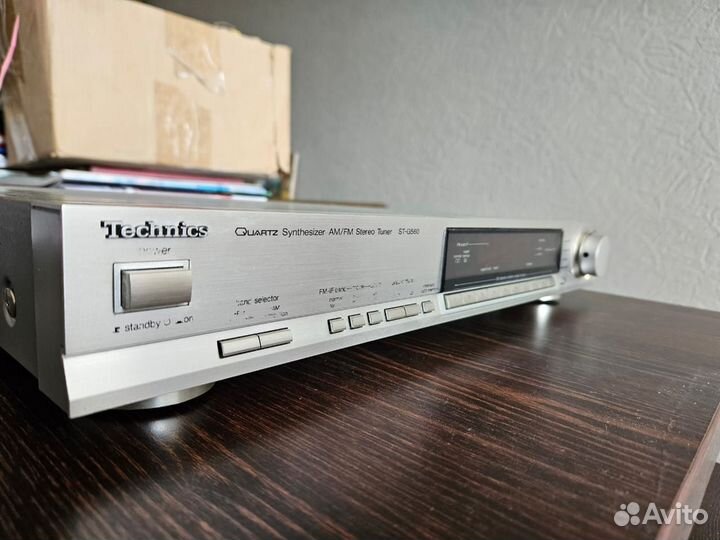 Тюнер Technics ST-G560
