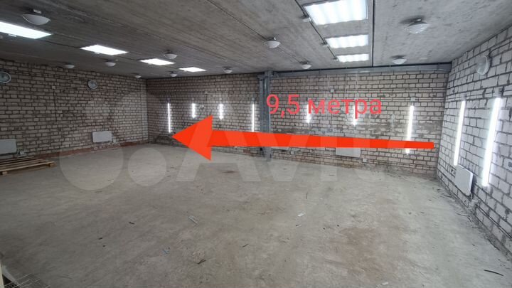 Гараж, > 30 м²