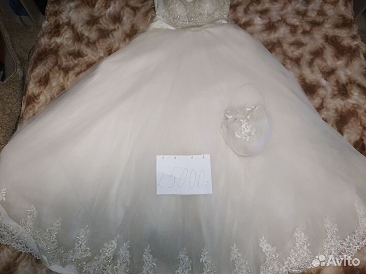 Женские и мужские вещи