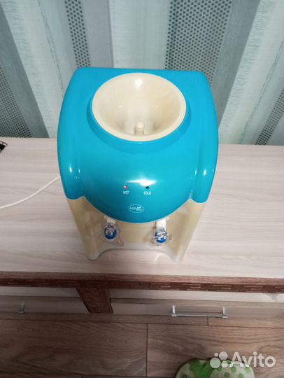 Кулер для воды