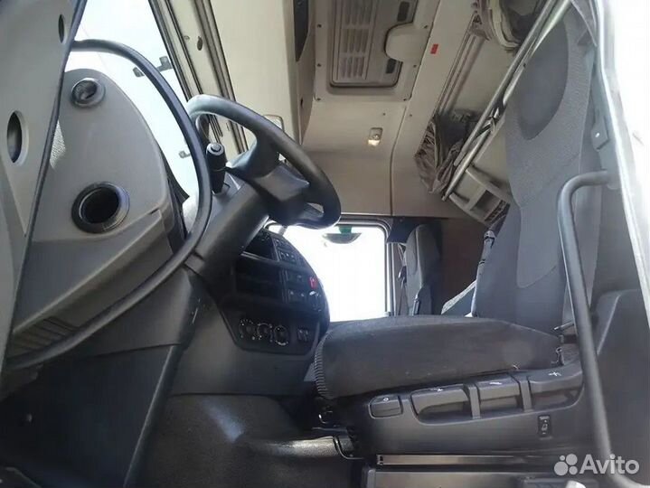 Разбираем грузовик DAF,XF106 с 2015