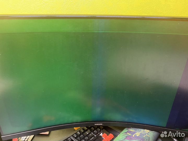 Монитор со сломанной матрицей