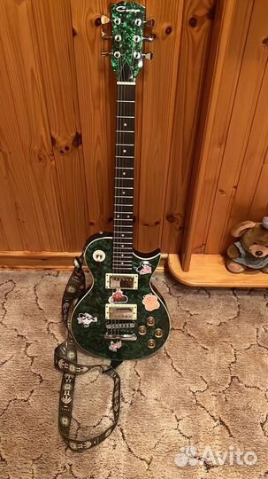 Электрогитара