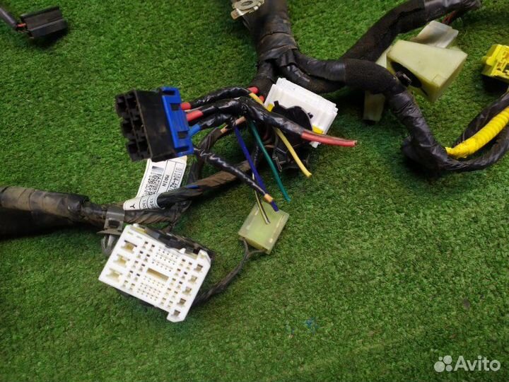 Проводка салона Kia Ceed JD G4FA 2013