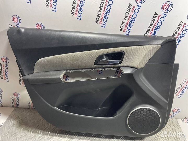 Обшивка двери Chevrolet Cruze (J300) I рестайлинг