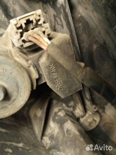 Фара передняя левая Toyota Land Cruiser Prado 150