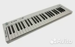 Midi-клавиатура Axelvox KEY49j (белого цвета)