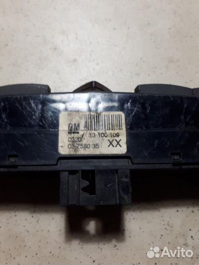 Блок кнопок Opel Astra H 2004-2014