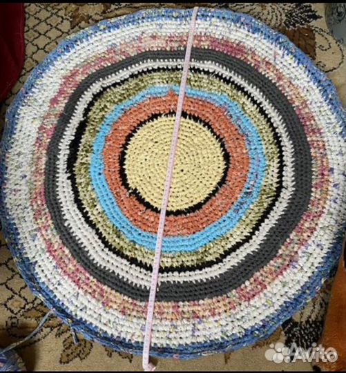 Вязаные коврики