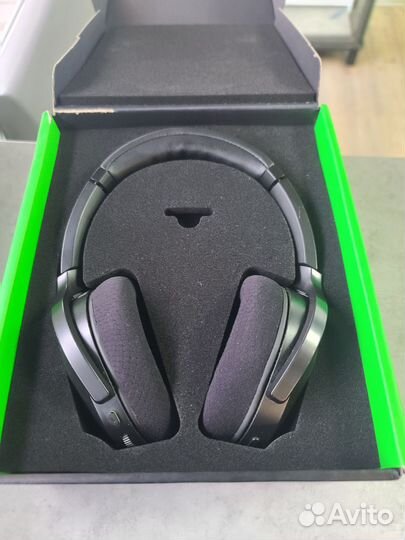 Беспроводные игровые наушники Razer Barakuda