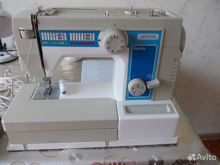 Швейная машина