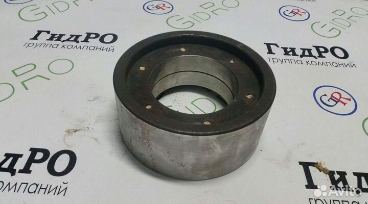 Ролик на автобетоносмеситель