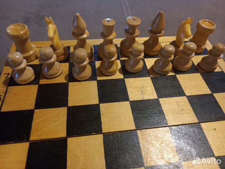 Шахматы деревянные