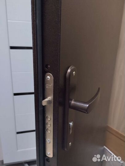 Дверь входная утепленная