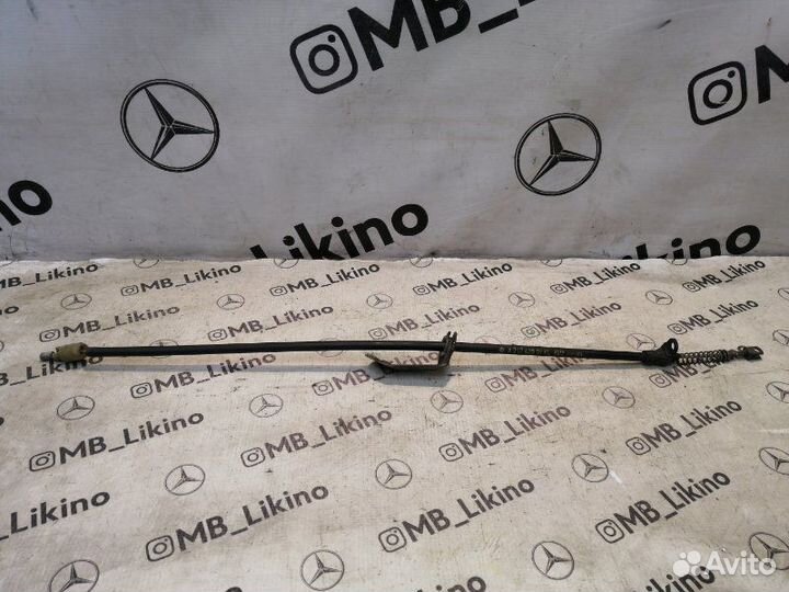 Трос стояночного тормоза Mercedes-Benz W212