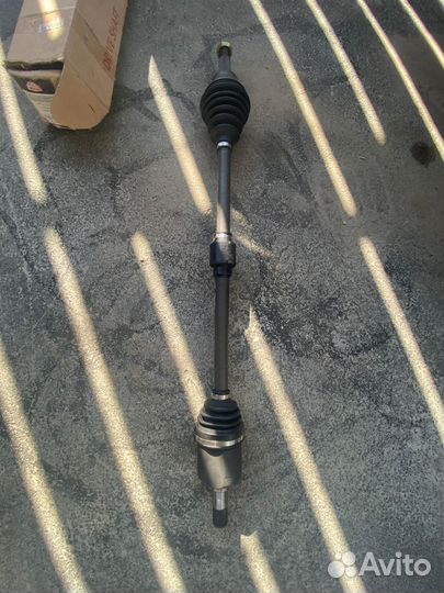 Передний правый привод Митсубиси