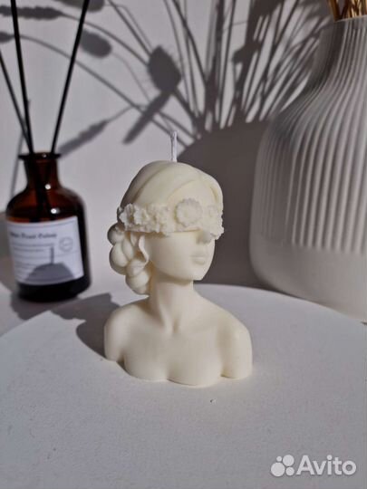 Интерьерная ароматическая свеча ручной работы