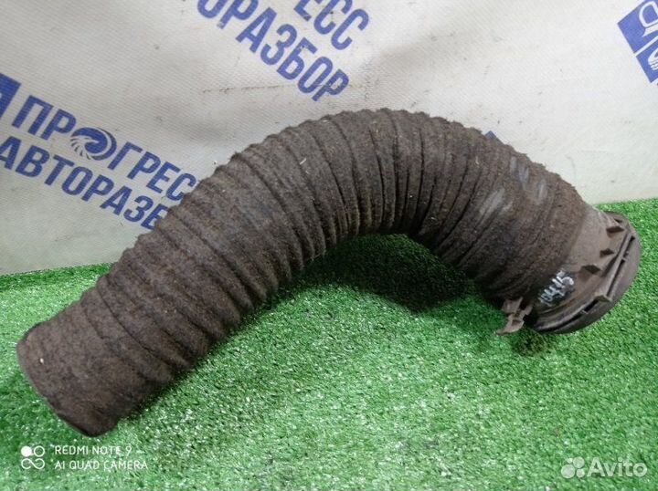 Патрубок Peugeot 308 хэтчбек 1.6 EP6 2008