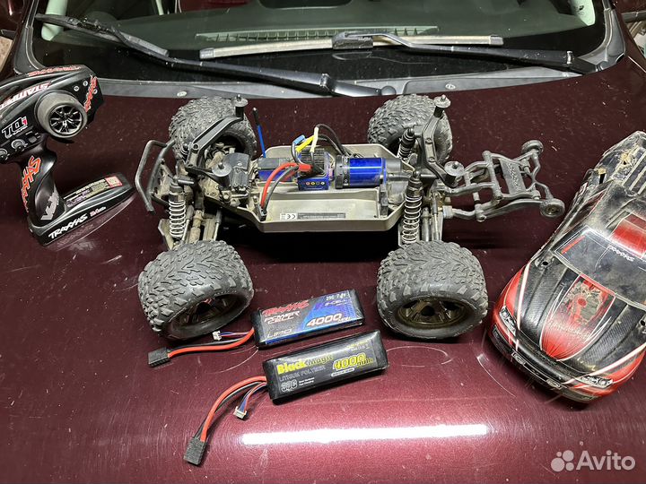 Радиоуправляемая машина