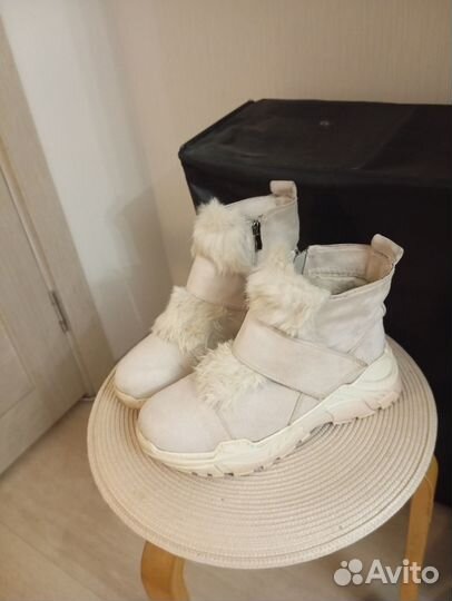 Дутики/ ботинки 40
