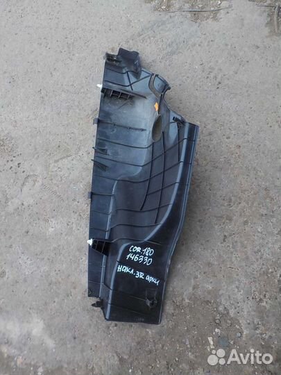 Обшивка задняя правая Toyota Corolla 180