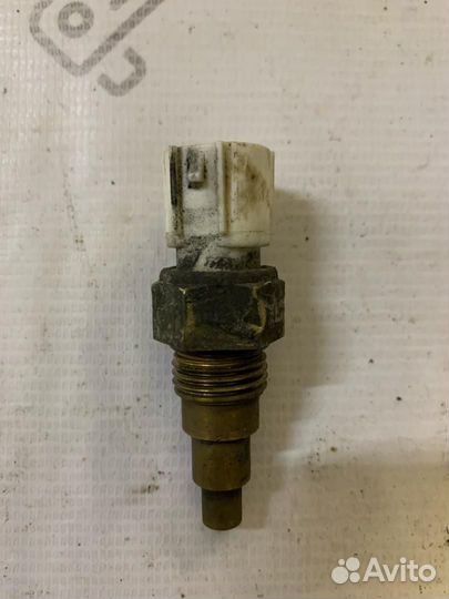 Реле электровентилятора Mitsubishi Galant 6 E32A