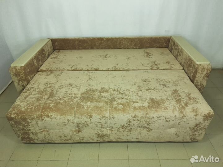 Диван еврокнижка