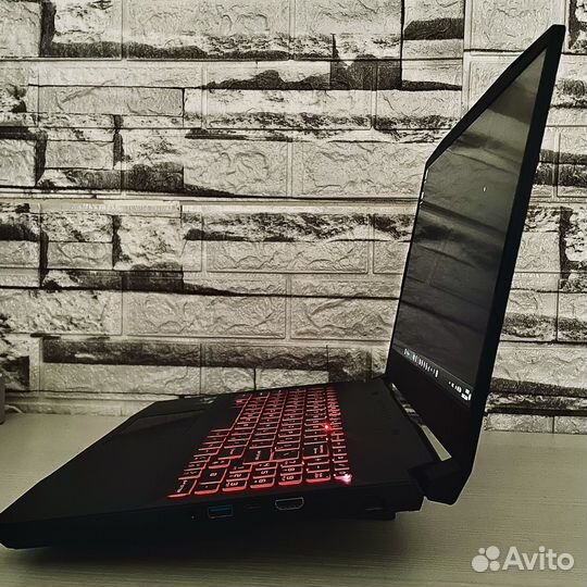 Ноутбук Msi katana RTX3060