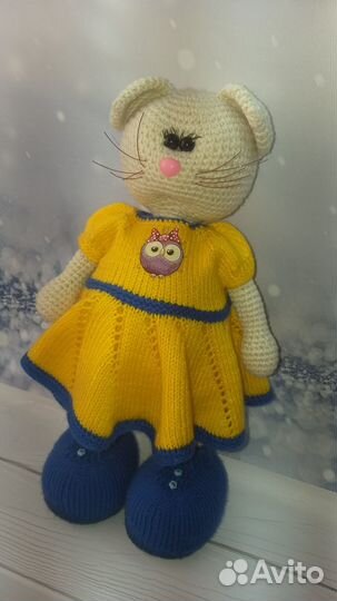 Вязанные кошечки.Ручная работа