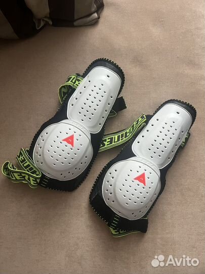 Dainese Action Evo Защита колен и голеней