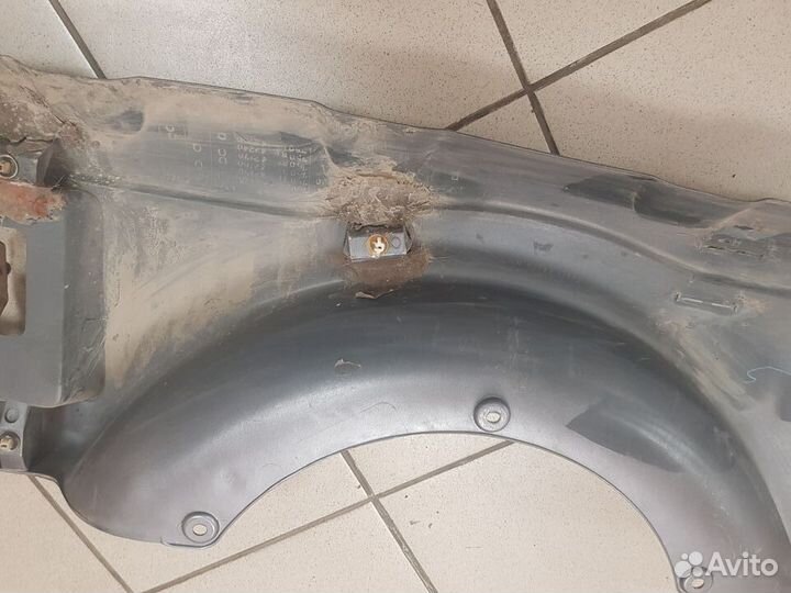 Накладка двери (крышки) багажника на Тойота Рав4 2