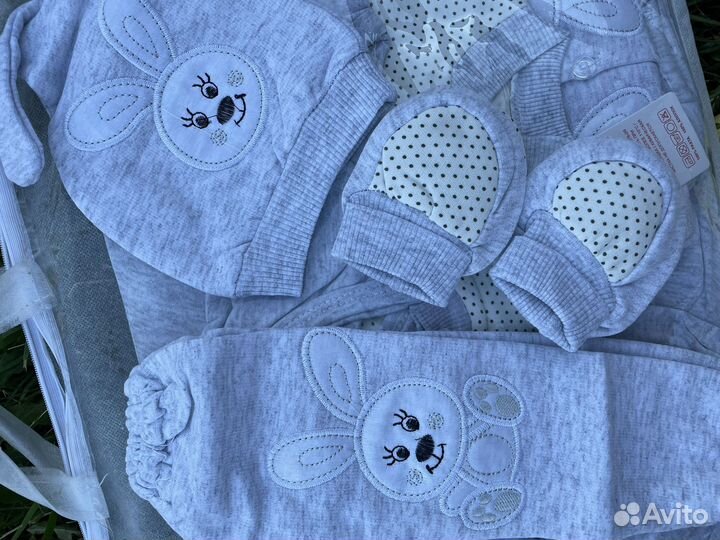 Комплект на выписку или на подарок