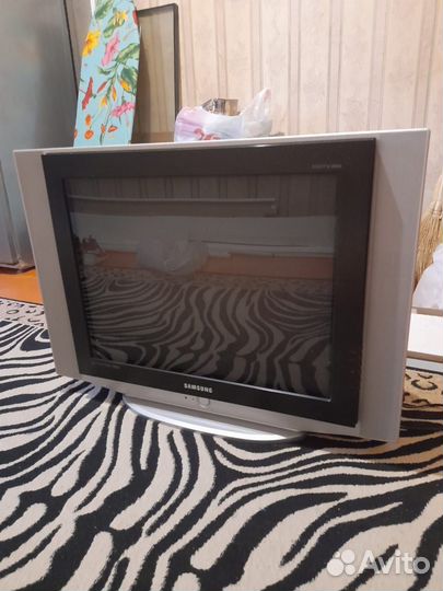 Телевизор Samsung