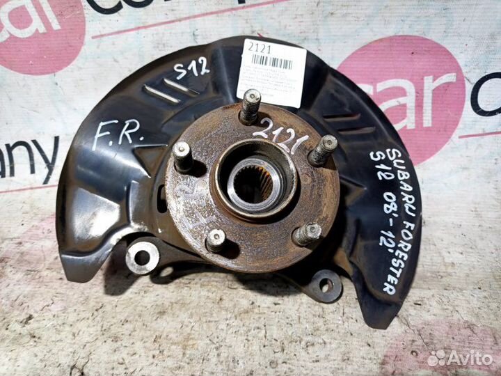 Кулак поворотный передний правый Subaru Forester