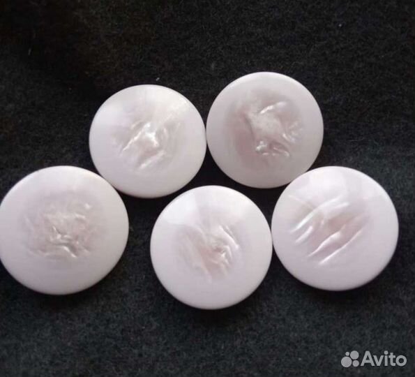 Пуговицы перламутровые