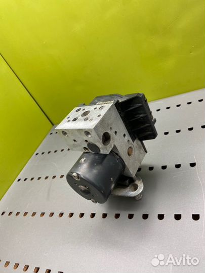 Блок ABS Mercedes-Benz E-Class W210 M111.942 2.0