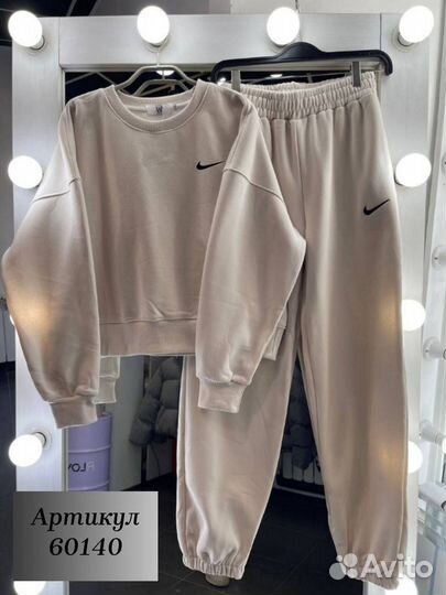 Спортивный костюм Nike