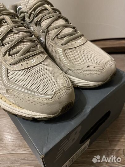 Кроссовки New Balance 860v2 (9US)