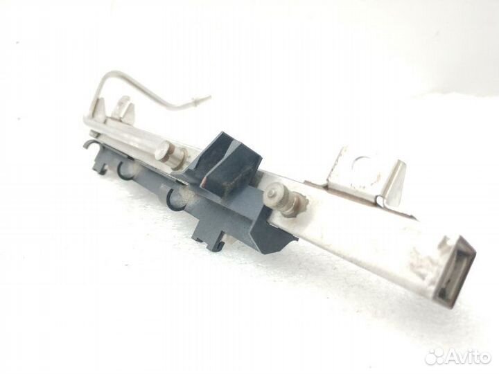 Топливная рейка (рампа) Bmw 3-Series E90 2.0 2010