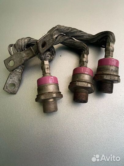 Силовые диоды Д 171-400-12 Д 161-320 -10