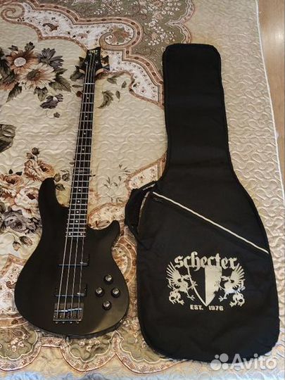 Бас гитара Schecter C-4