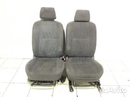 Сиденья передние комплект