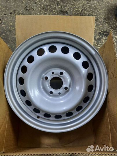 Комплект штампованных дисков R 15 4*98 LADA ваз