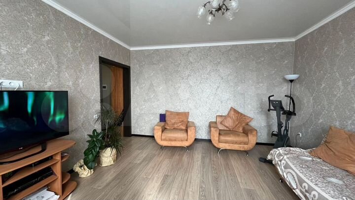 2-к. квартира, 68 м², 8/9 эт.